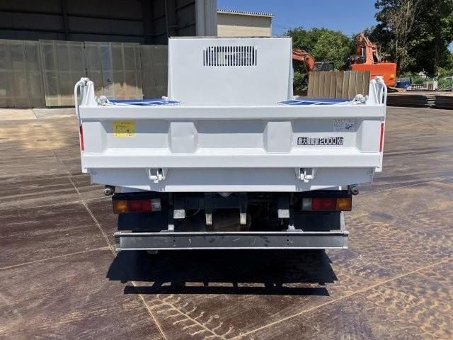 Mitsubishi CANTER 2014-03 8186335-7