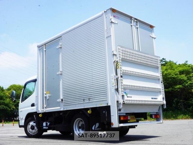 Mitsubishi CANTER 2023-05 8206731-9