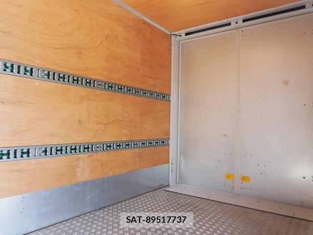 Mitsubishi CANTER 2023-05 8206731-13