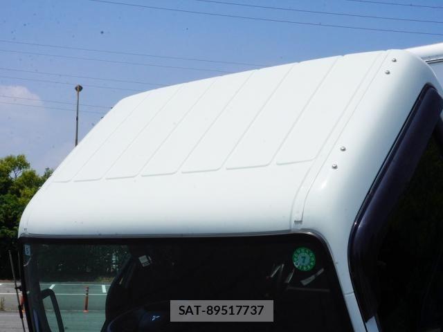 Mitsubishi CANTER 2023-05 8206731-18