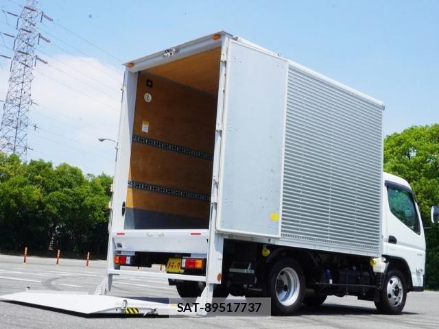 Mitsubishi CANTER 2023-05 8206731-4