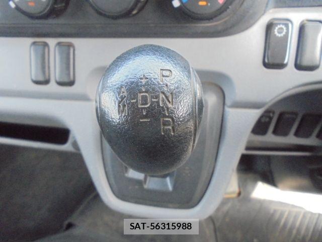 Mitsubishi CANTER 2012-05 8206735-13