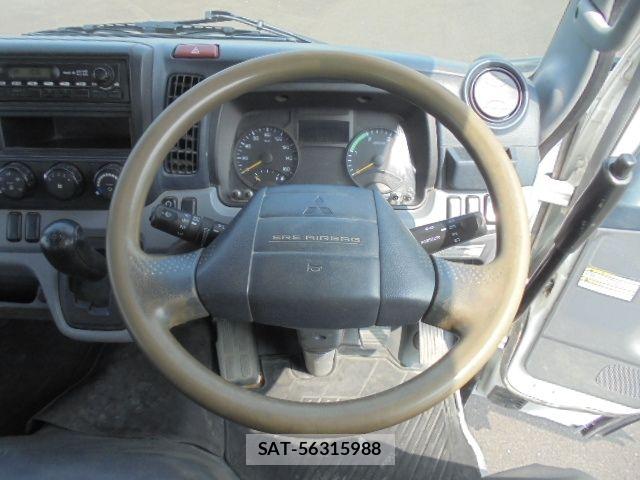 Mitsubishi CANTER 2012-05 8206735-1