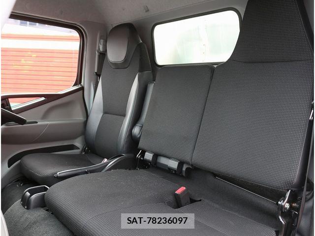 Mitsubishi CANTER 2023-05 8206732-29