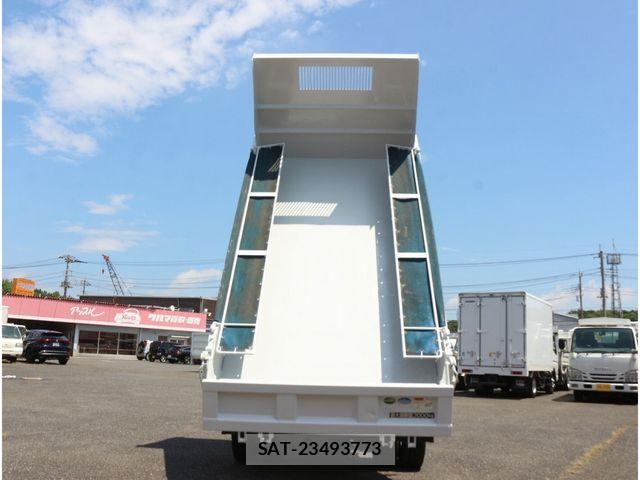 Mitsubishi CANTER 2019-07 8206742-17