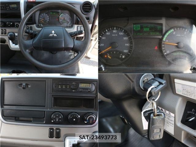 Mitsubishi CANTER 2019-07 8206742-26