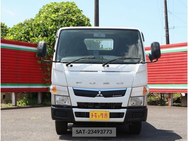 Mitsubishi CANTER 2019-07 8206742-4