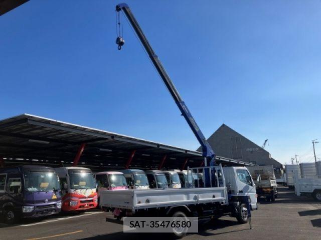 Mitsubishi CANTER 2018-05 8206734-1