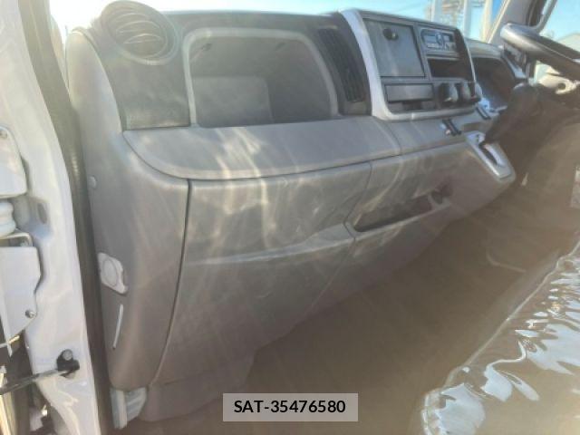 Mitsubishi CANTER 2018-05 8206734-26