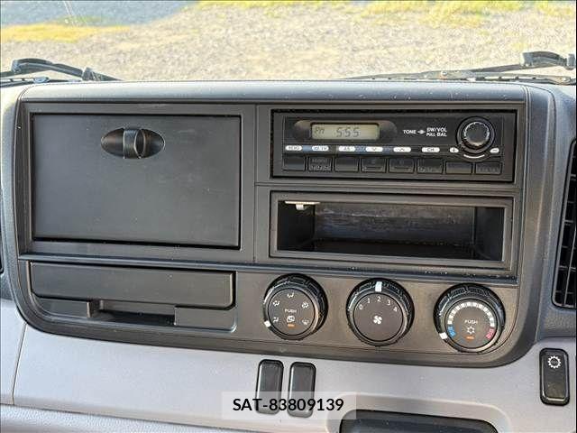 Mitsubishi CANTER 2012-02 8206743-20