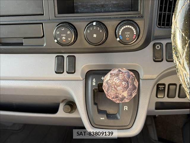 Mitsubishi CANTER 2012-02 8206743-21