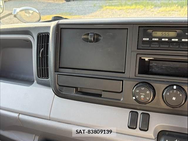 Mitsubishi CANTER 2012-02 8206743-22