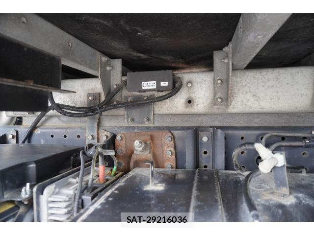 Mitsubishi CANTER 2019-03 8229175-12