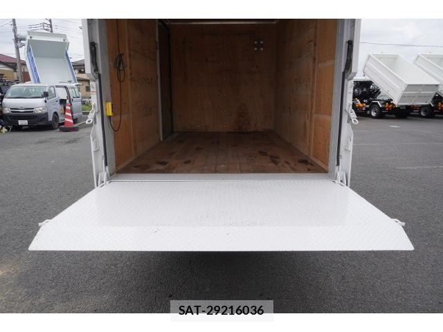 Mitsubishi CANTER 2019-03 8229175-25