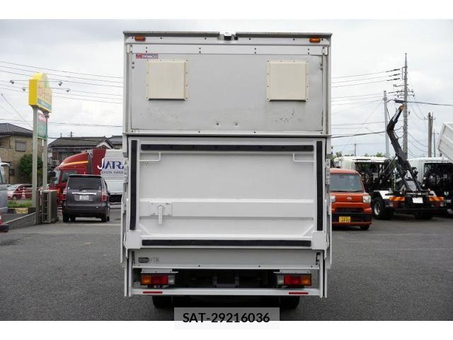 Mitsubishi CANTER 2019-03 8229175-3