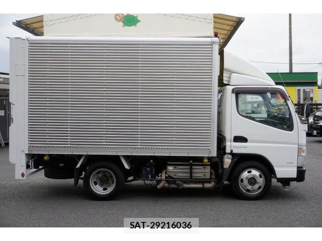 Mitsubishi CANTER 2019-03 8229175-4