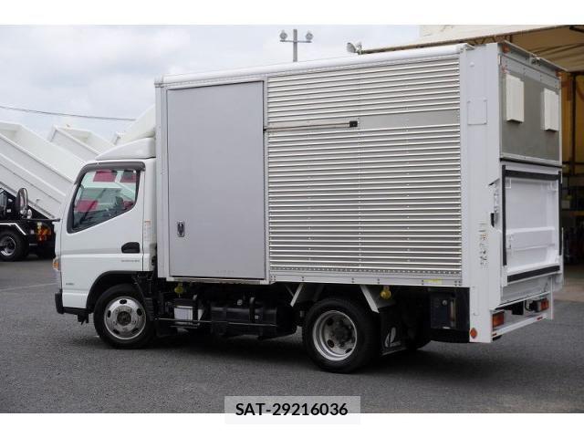 Mitsubishi CANTER 2019-03 8229175-6