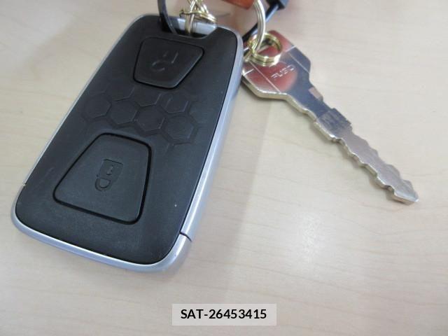 Mitsubishi CANTER 2023-02 8229150-4
