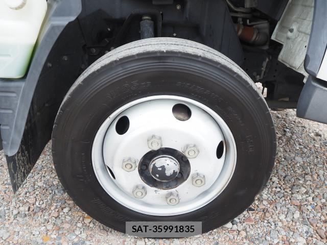 Mitsubishi CANTER 2013-03 8229142-10