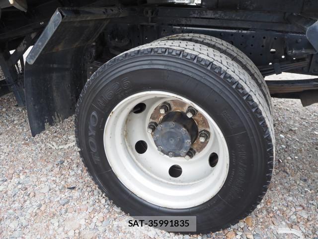 Mitsubishi CANTER 2013-03 8229142-19