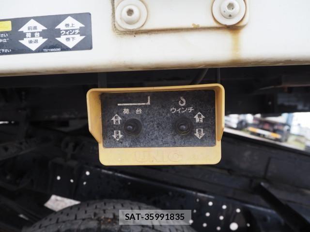 Mitsubishi CANTER 2013-03 8229142-20