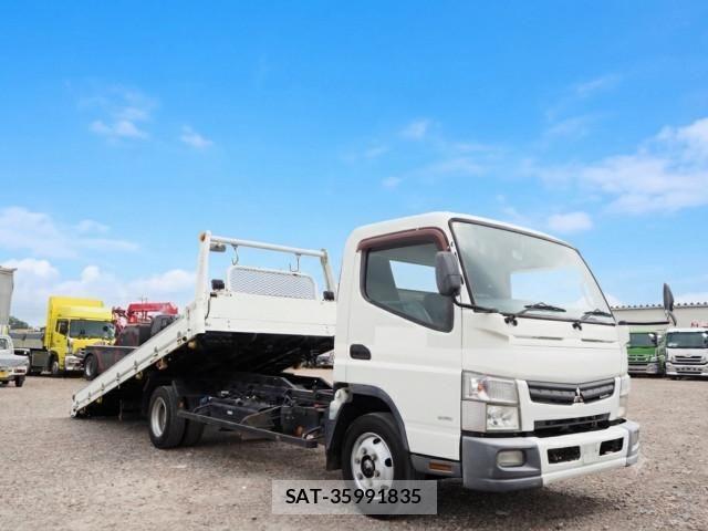 Mitsubishi CANTER 2013-03 8229142-6