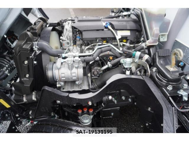 Mitsubishi CANTER 2025-06 8229128-12