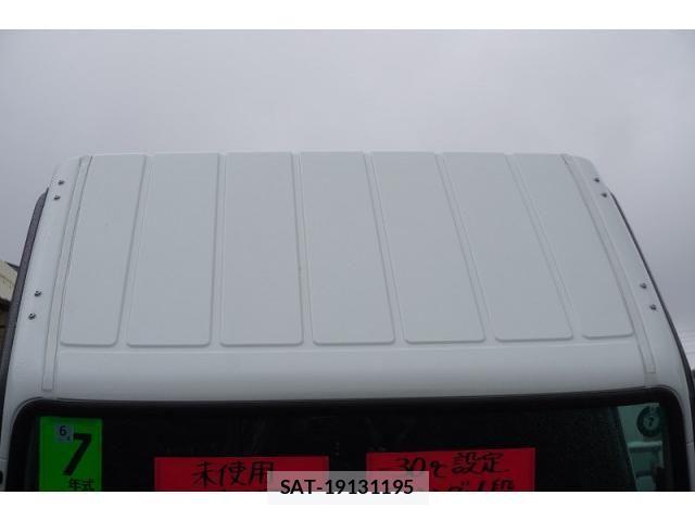 Mitsubishi CANTER 2025-06 8229128-15
