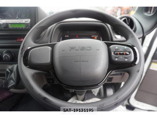 Mitsubishi CANTER 2025-06 8229128-27