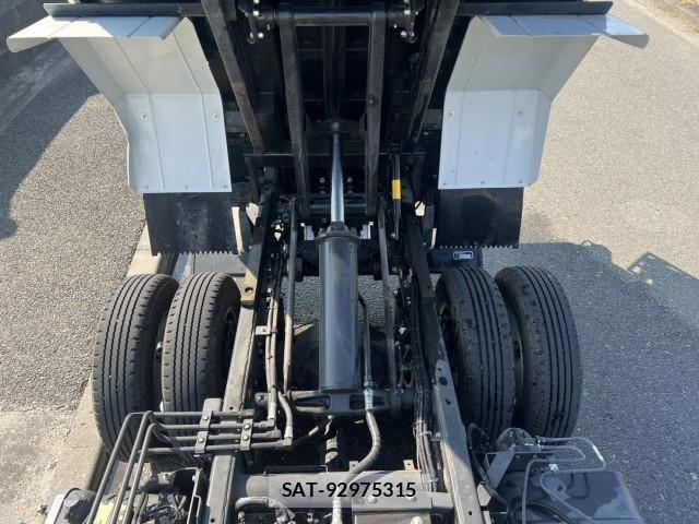 Mitsubishi CANTER 2024-05 8229131-14