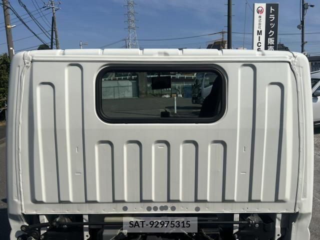 Mitsubishi CANTER 2024-05 8229131-16