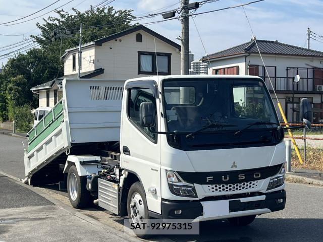 Mitsubishi CANTER 2024-05 8229131-1