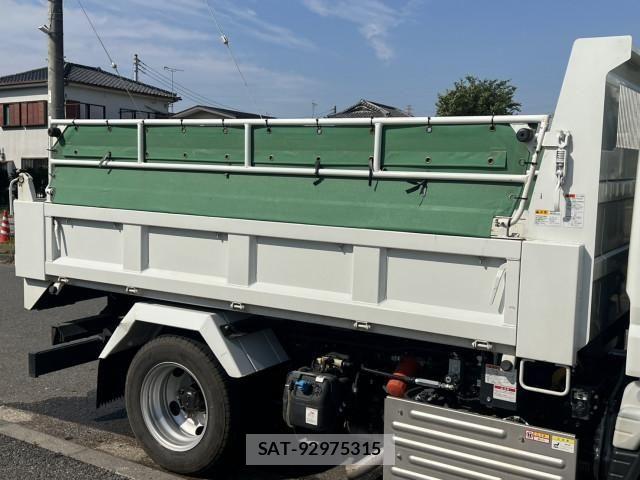 Mitsubishi CANTER 2024-05 8229131-5