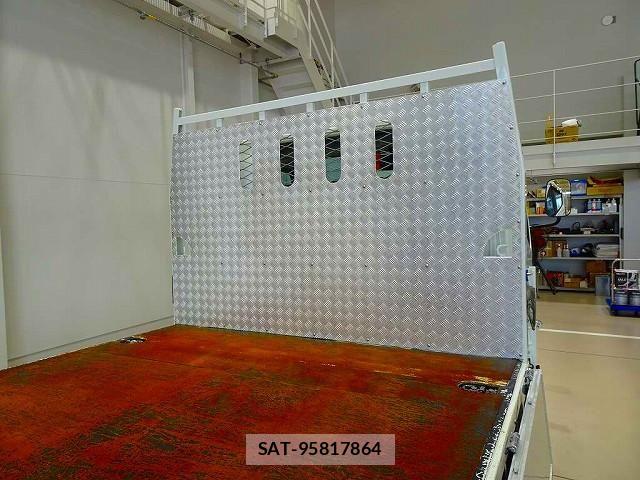 Mitsubishi CANTER 2024-11 8229134-23