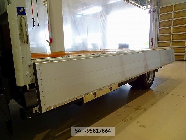 Mitsubishi CANTER 2024-11 8229134-27