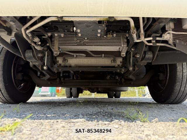 Mitsubishi CANTER 2012-10 8229191-9