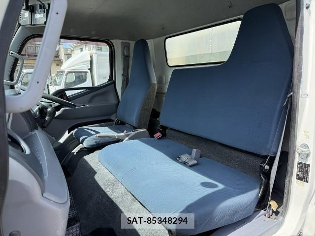 Mitsubishi CANTER 2012-10 8229191-19