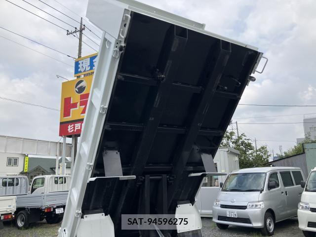 Mitsubishi CANTER 2017-01 8229178-17