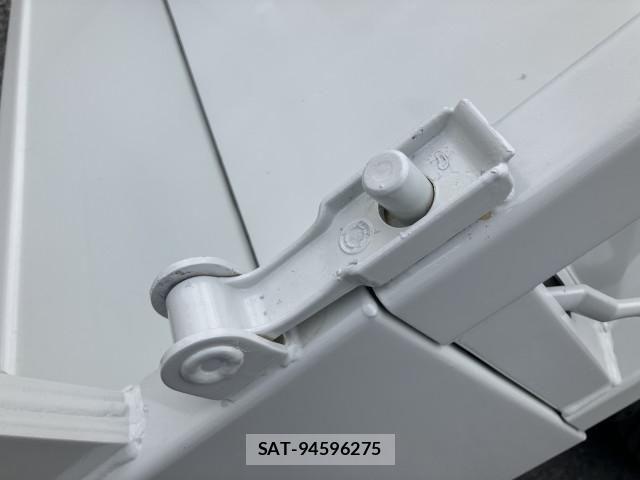 Mitsubishi CANTER 2017-01 8229178-21