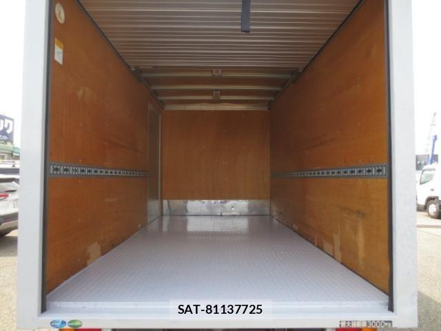 Mitsubishi CANTER 2021-05 8229153-9