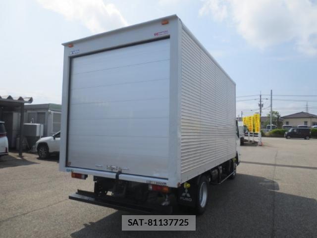 Mitsubishi CANTER 2021-05 8229153-3