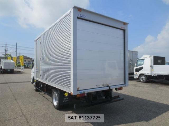 Mitsubishi CANTER 2021-05 8229153-4