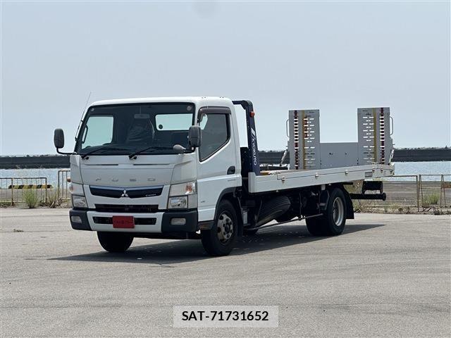 Mitsubishi CANTER 2018-06 8229152-0