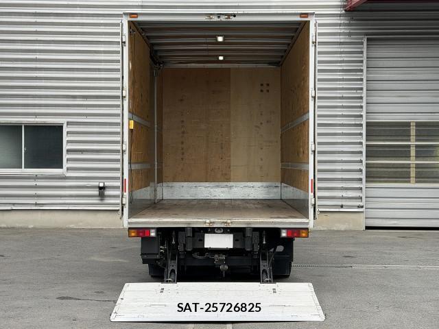 Mitsubishi CANTER 2019-08 8229149-5