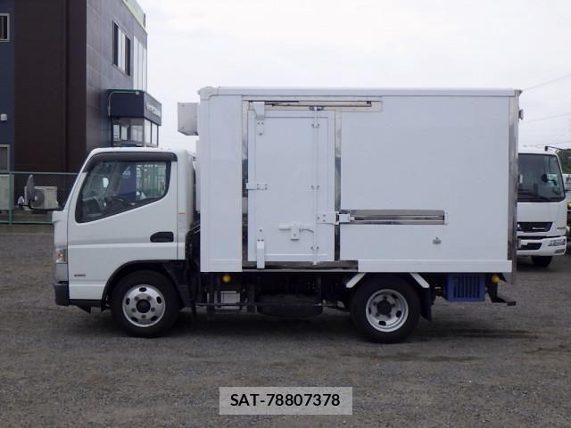 Mitsubishi CANTER 2019-06 8229171-3