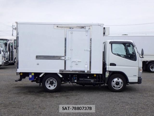 Mitsubishi CANTER 2019-06 8229171-4