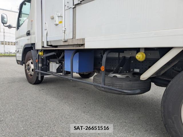 Mitsubishi CANTER 2024-06 8229125-17