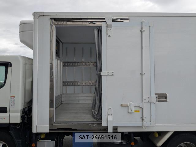Mitsubishi CANTER 2024-06 8229125-19