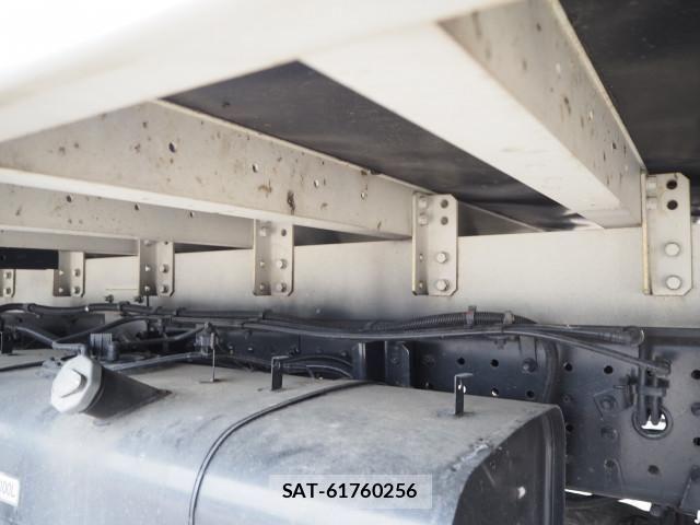 Mitsubishi CANTER 2019-05 8229148-20