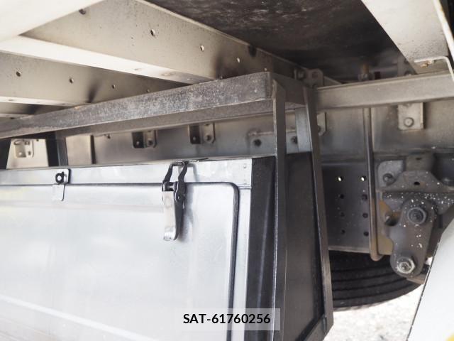 Mitsubishi CANTER 2019-05 8229148-26